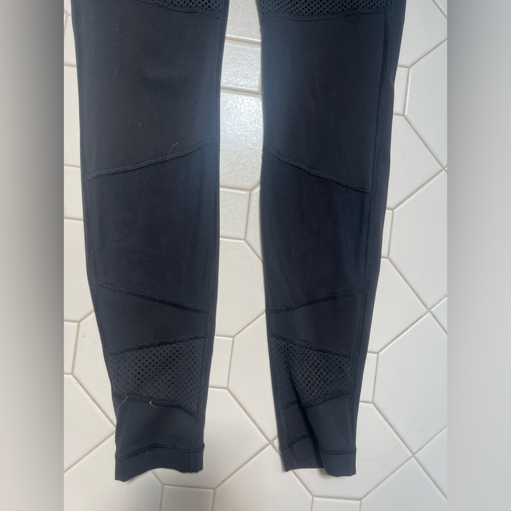 Lulu lemon black leggings